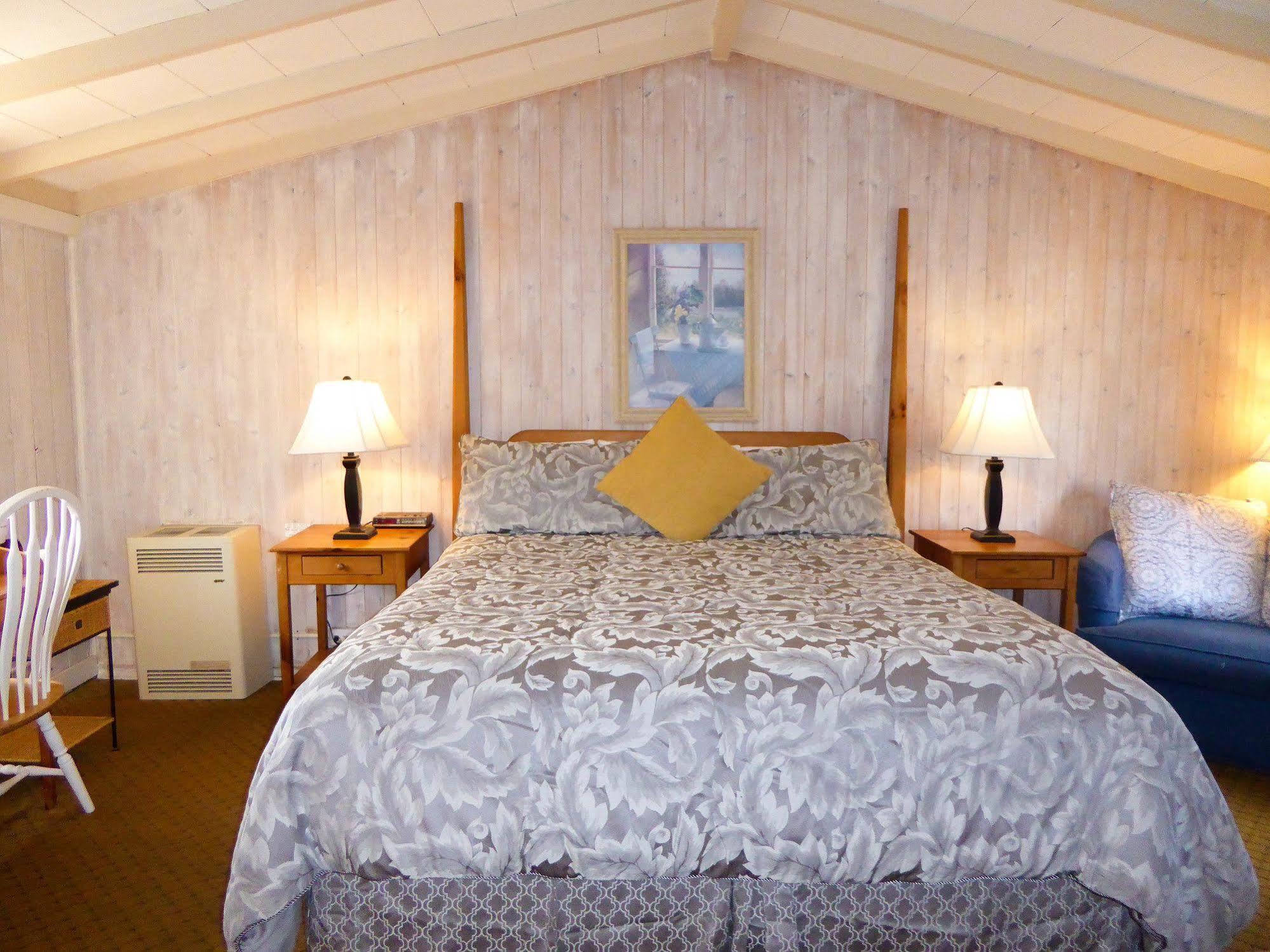 Carmel Fireplace Inn Zewnętrze zdjęcie